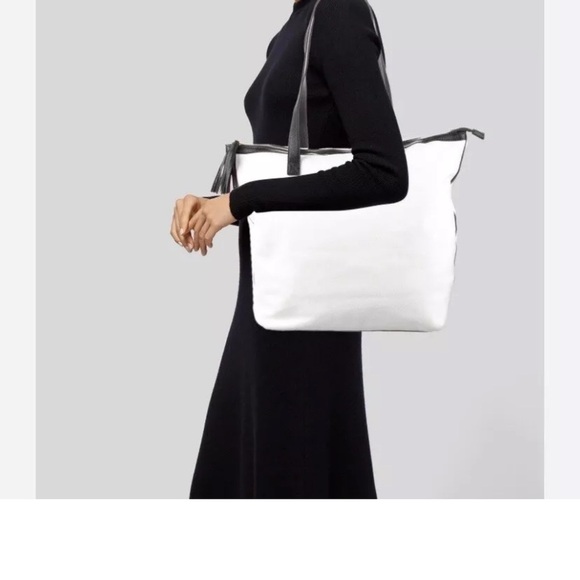 Walter Baker‎ NEW Carly Day Tripper weekend large Tote Bag black/white - Picture 3 of 6